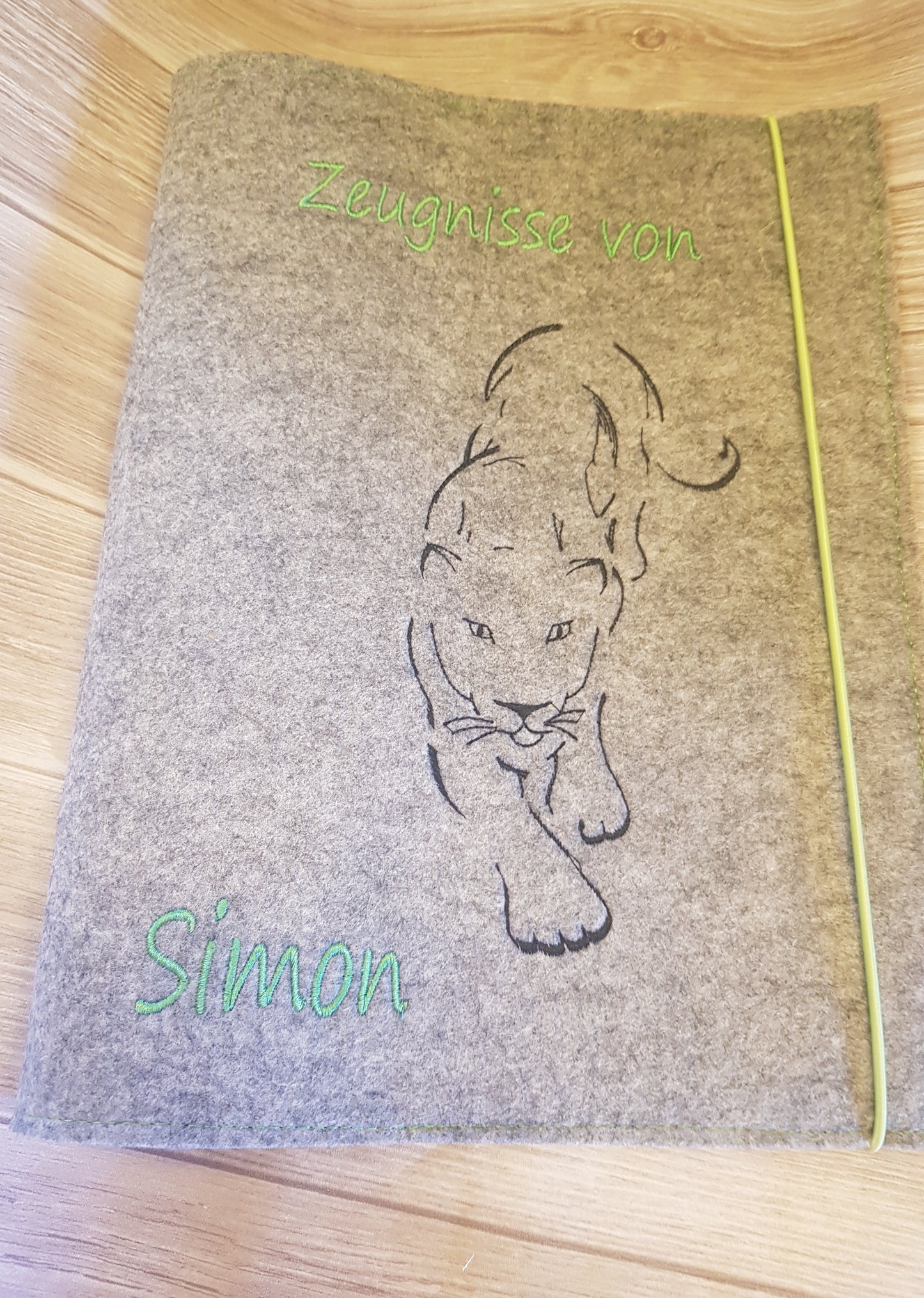 Zeugnismappe Filz Panther Wunschnamen bestickt Einschulung Zeugnisse