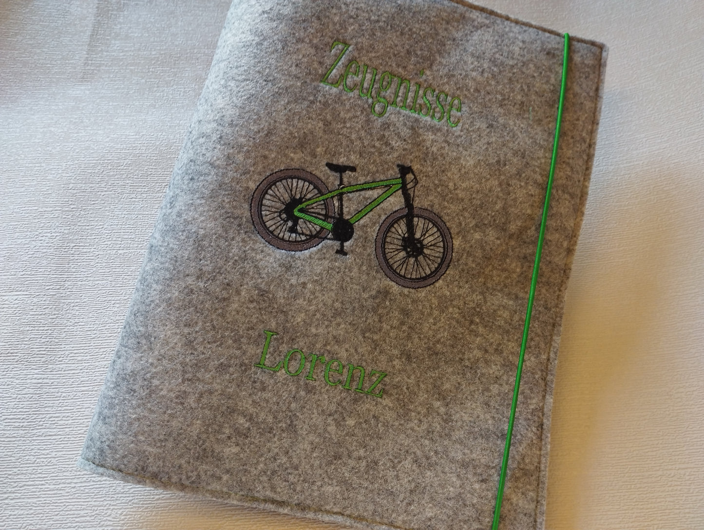 Zeugnismappe Zeugnisse Wunschnamen Geschenk Erinnerung Einschulung Fahrrad Filz